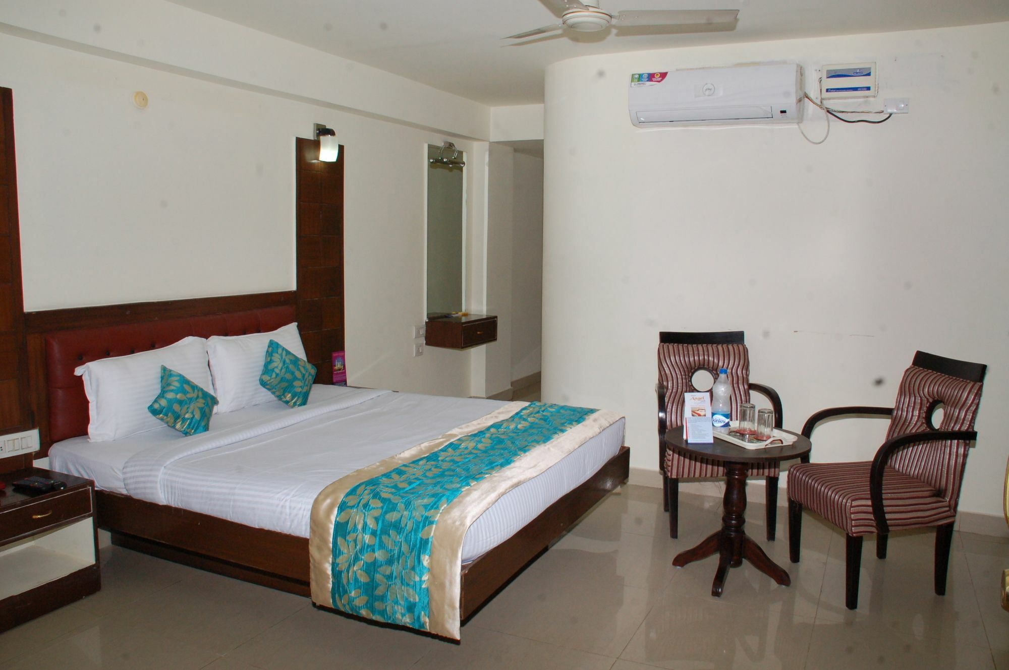 Angel Park Hotel Hyderabad Exterior photo